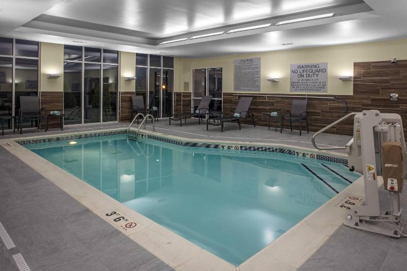 Fairfield Inn & Suites by Marriott Indianapolis Gr image