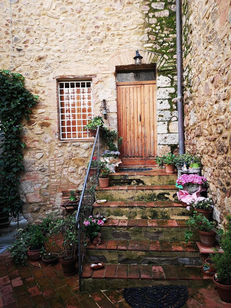 L'Antico Borgo di Torri image