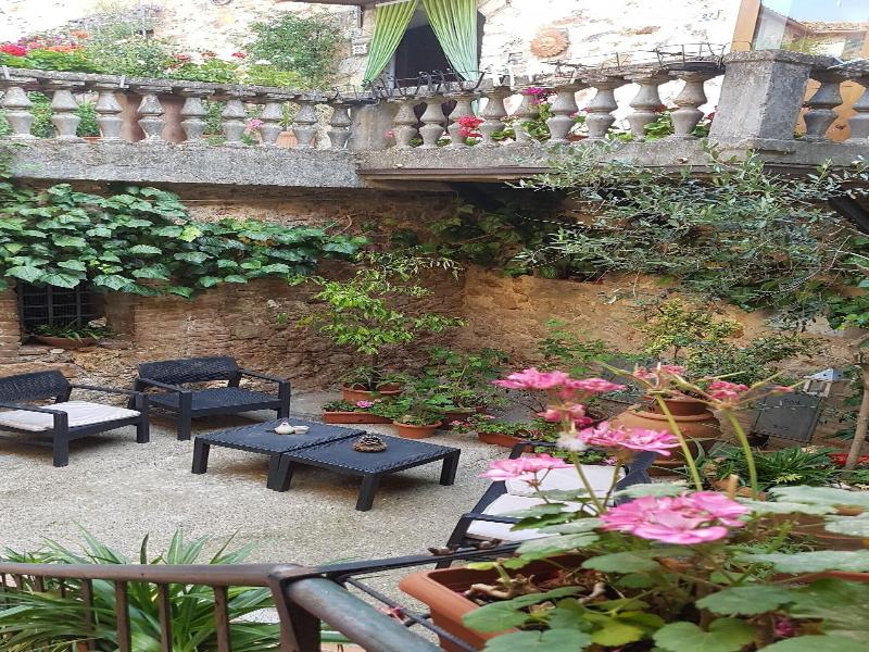 L'Antico Borgo di Torri image