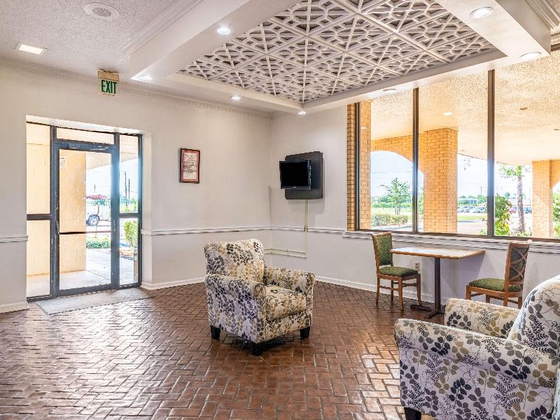Motel 6 Natchitoches, LA image
