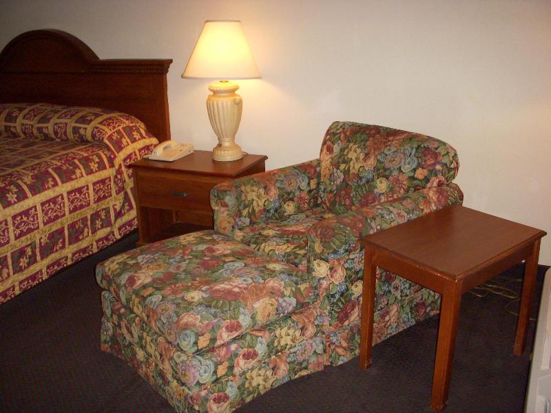 Motel 6 Natchitoches, LA image
