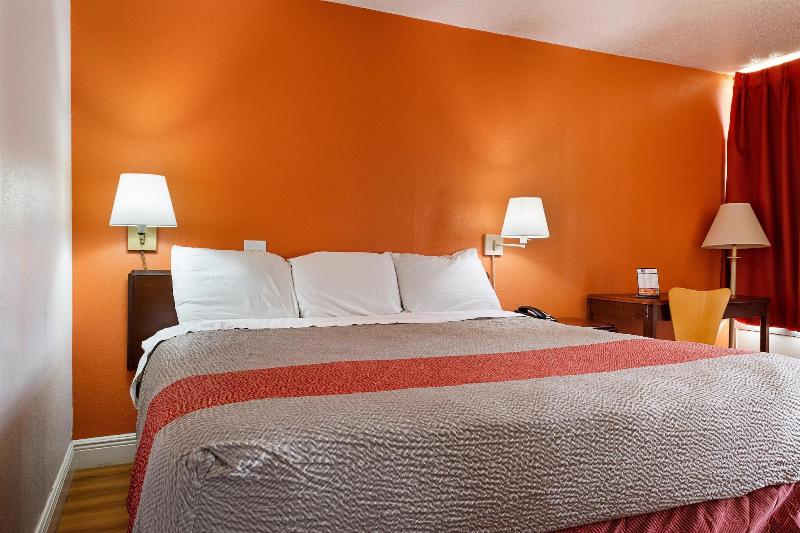 Motel 6 Natchitoches, LA image