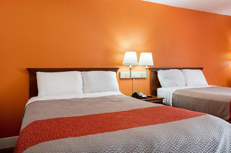 Motel 6 Natchitoches, LA image