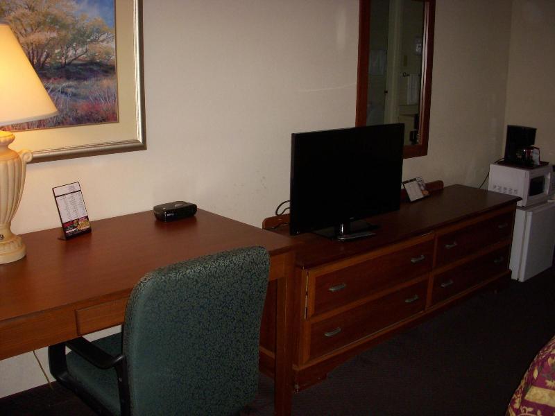 Motel 6 Natchitoches, LA image
