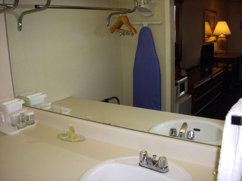 Motel 6 Natchitoches, LA image