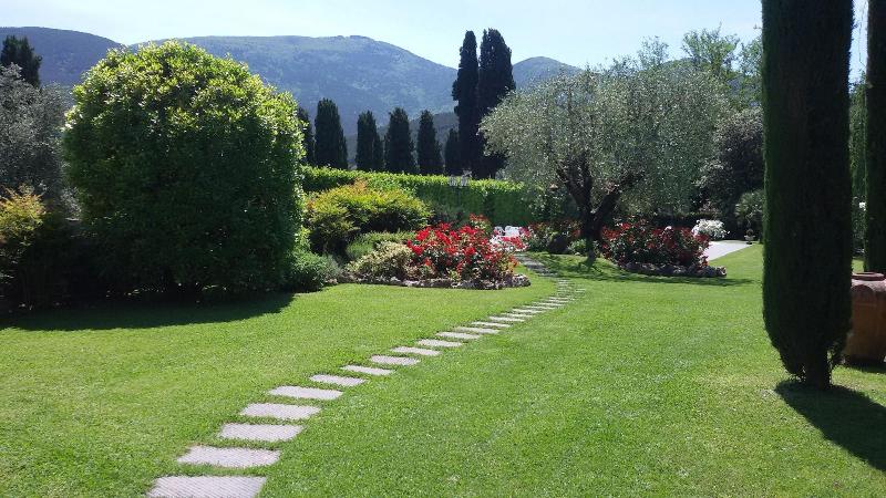 Villa Del Papa image