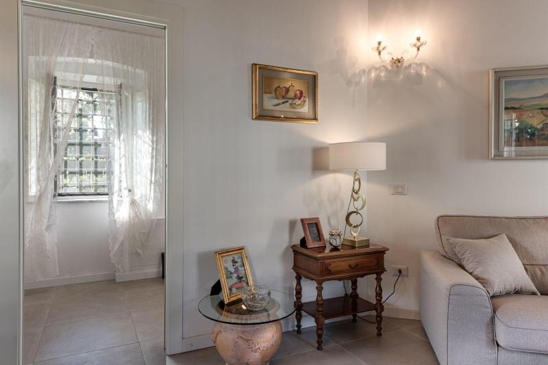 Villa Del Papa image