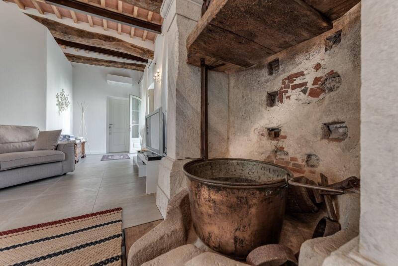 Villa Del Papa image