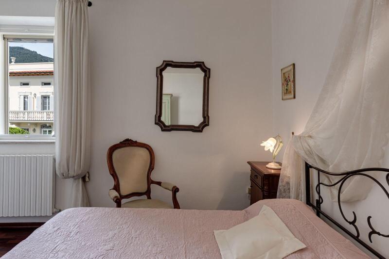 Villa Del Papa image