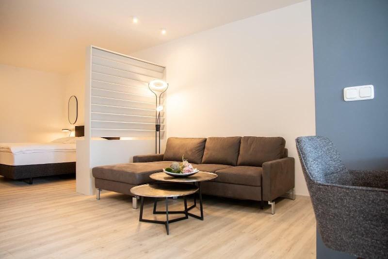 Hotel Zur Eiche image