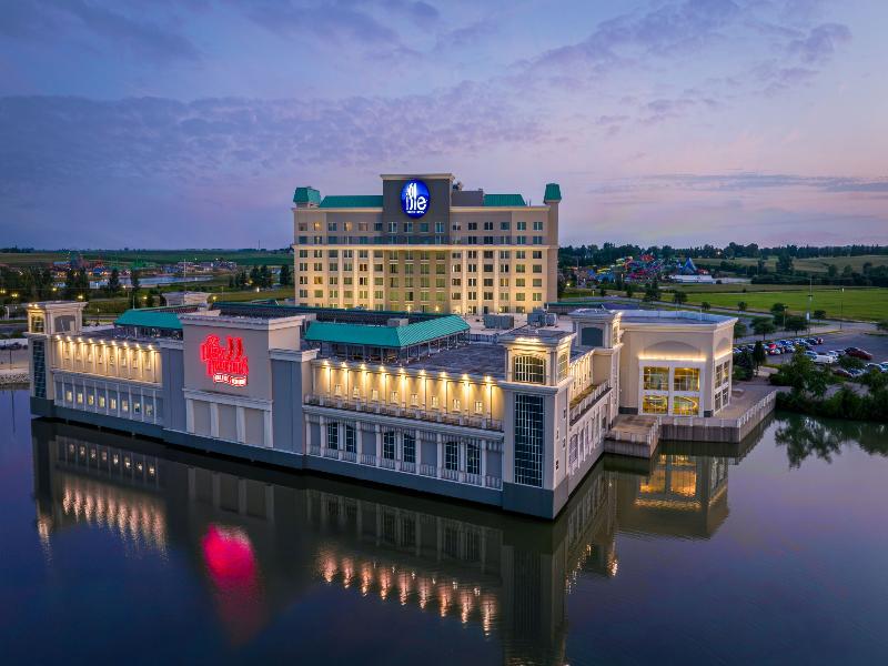 Isle Casino Hotel Waterloo- A Caesars Destination — general view