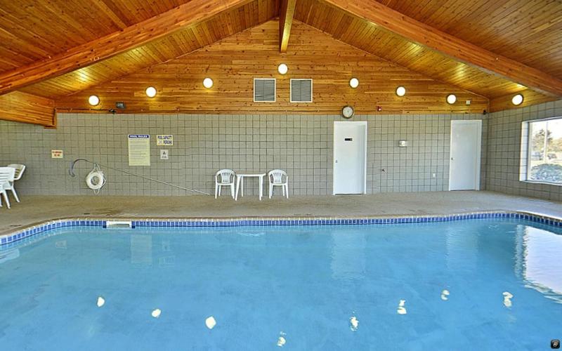 Hometown Inn image