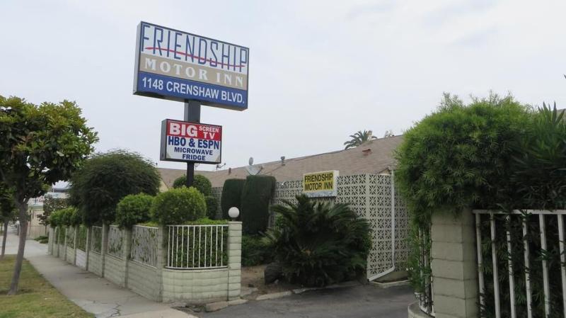 Friendship Motor Inn image
