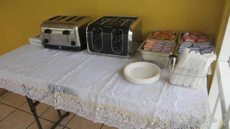 Friendship Motor Inn image