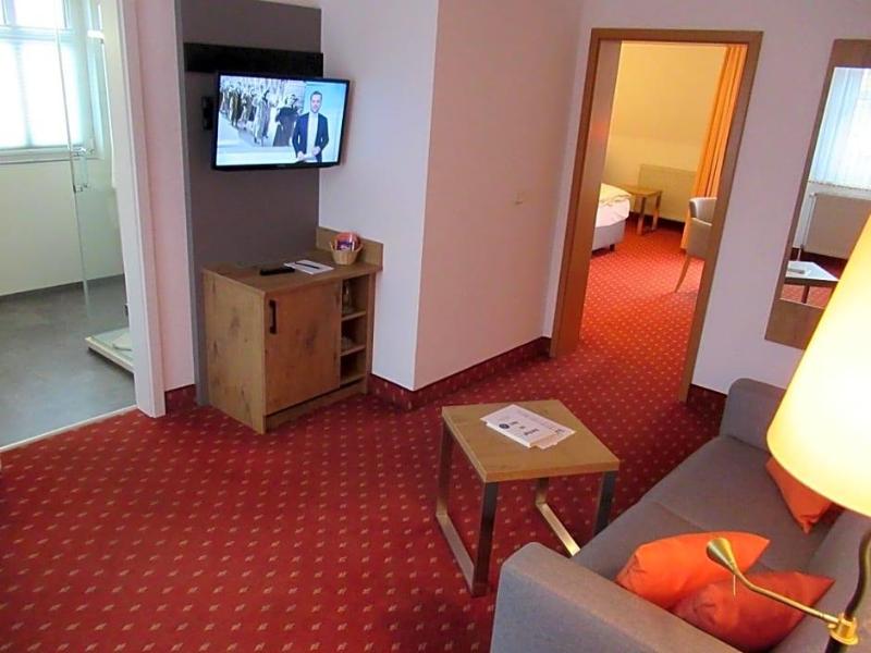 Hotel Markgraf image