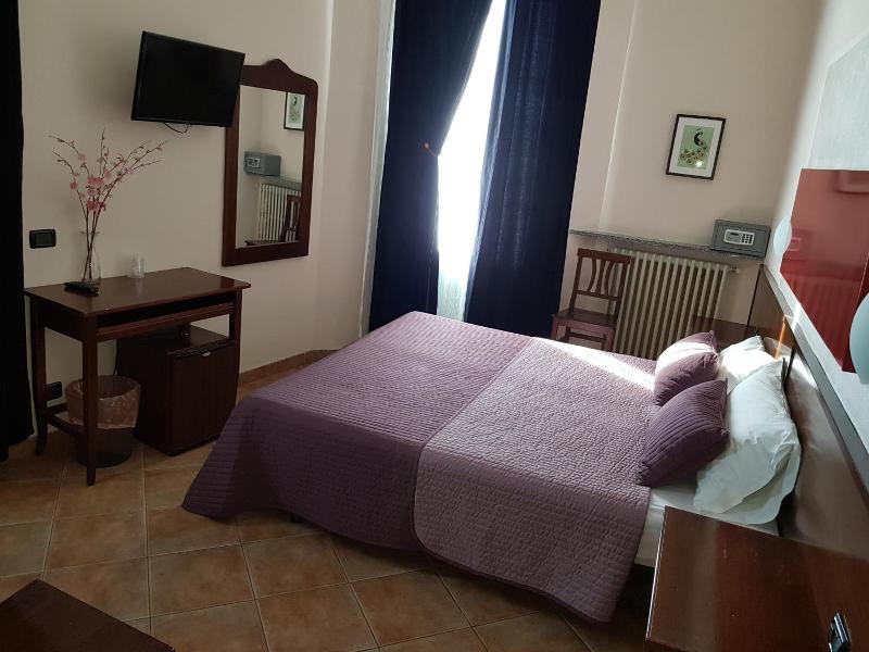 Hotel La Pendola image