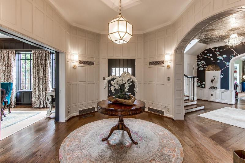 Julian Price House image