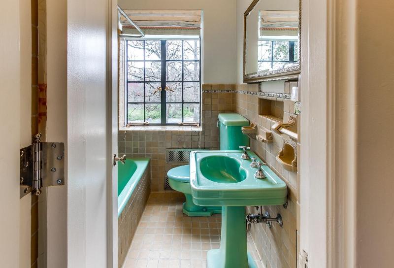 Julian Price House image