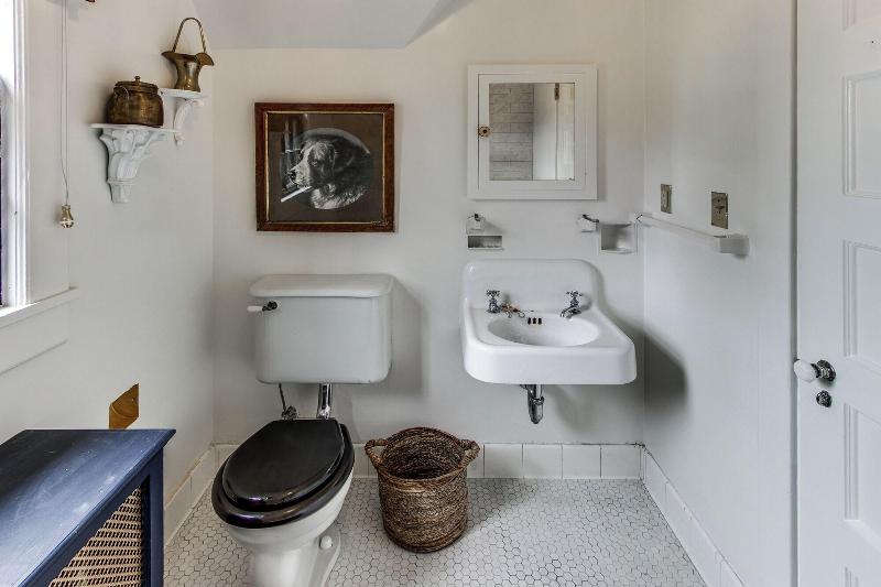 Julian Price House image