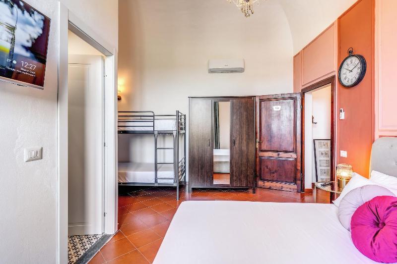 AwesHome - Tower GuestHouse image