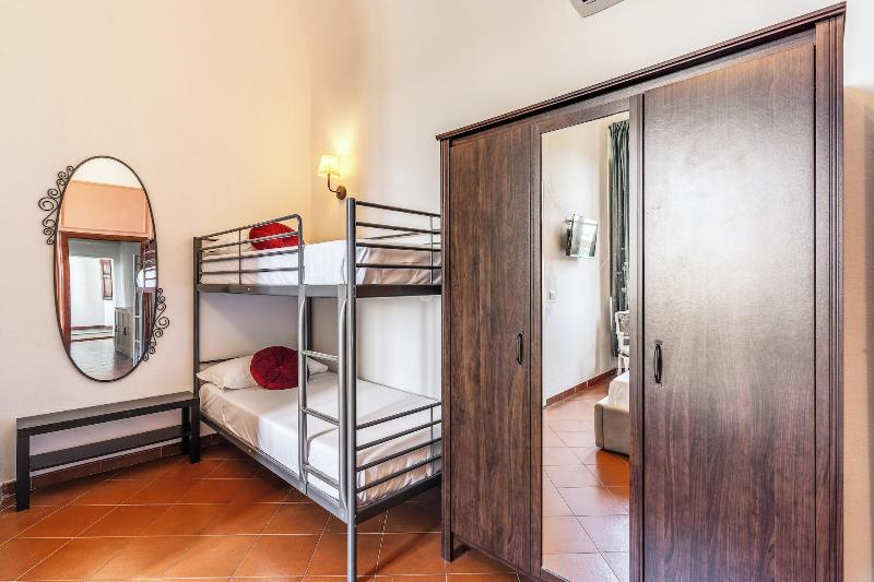 AwesHome - Tower GuestHouse image