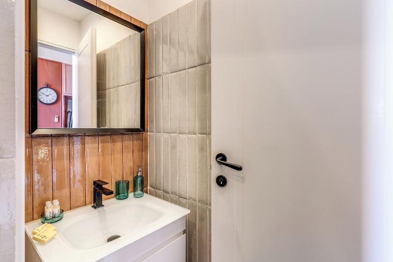 AwesHome - Tower GuestHouse image