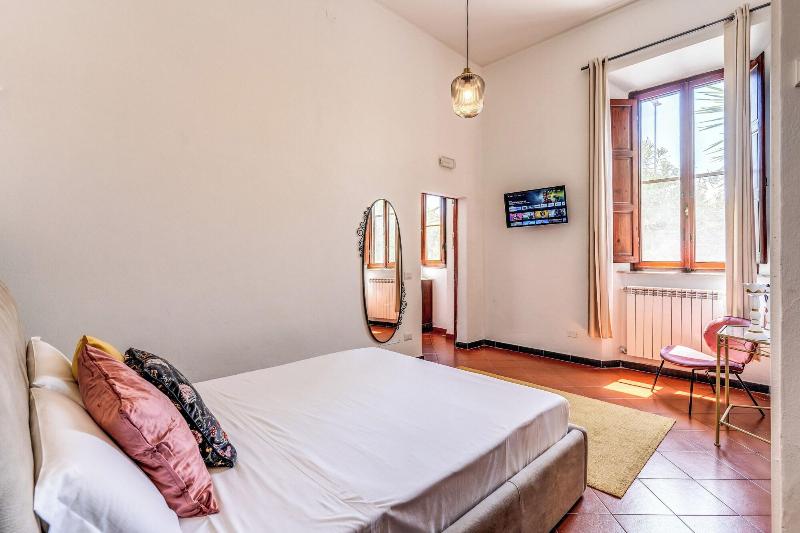 AwesHome - Tower GuestHouse image