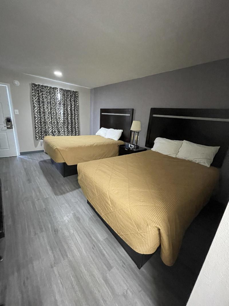 Kinder Inn image 5