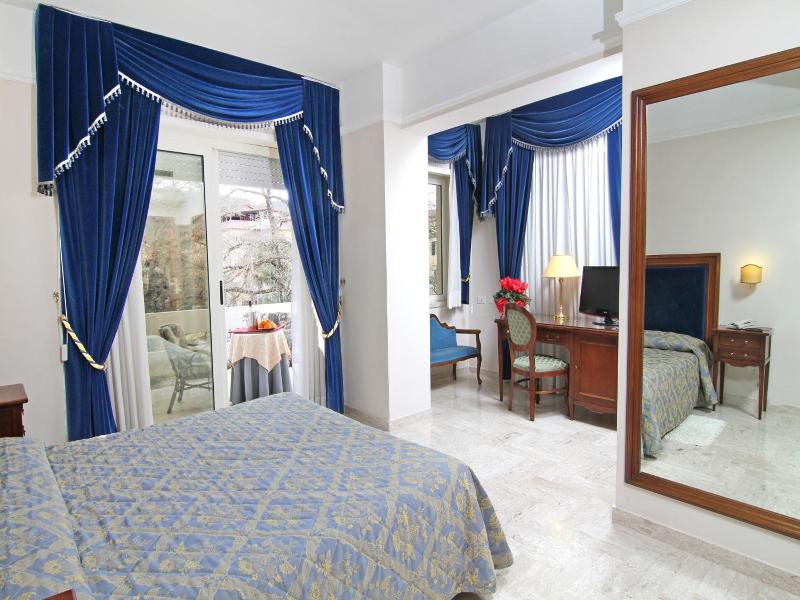 Mondial Park Hotel image