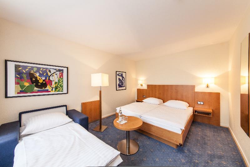 Signature Hotel Drei Kronen image