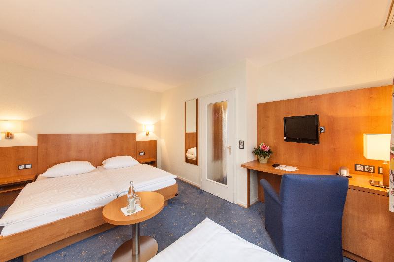 Signature Hotel Drei Kronen image