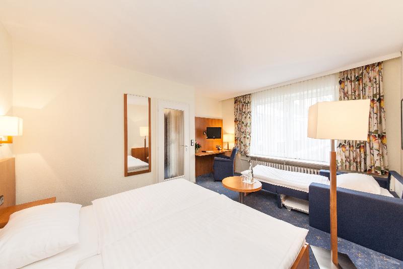 Signature Hotel Drei Kronen image