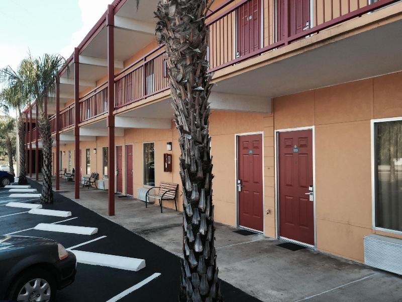 La Bella Inn image