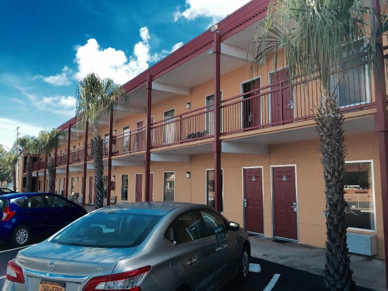 La Bella Inn image