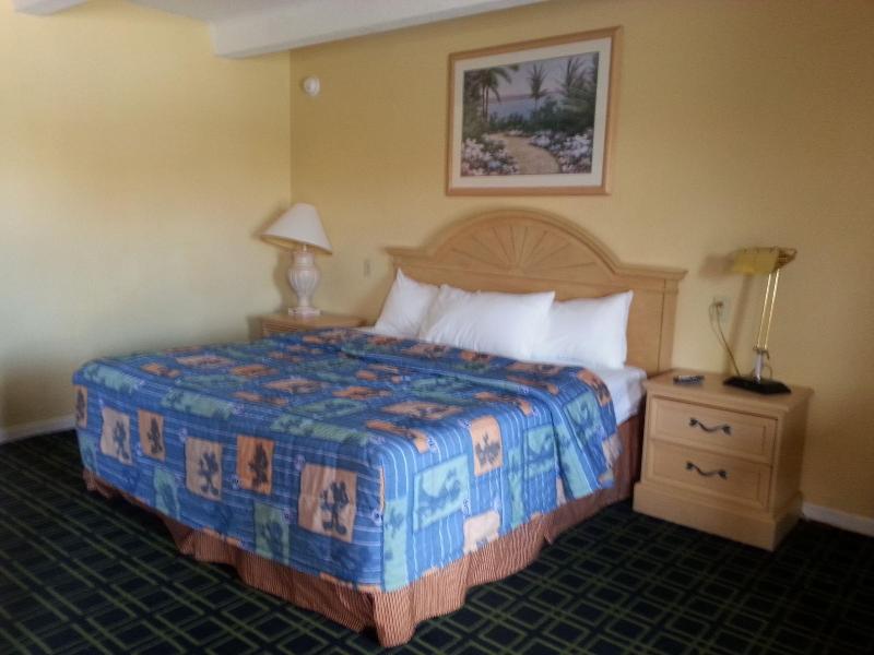 Budget Lodge Of Mount Dora image