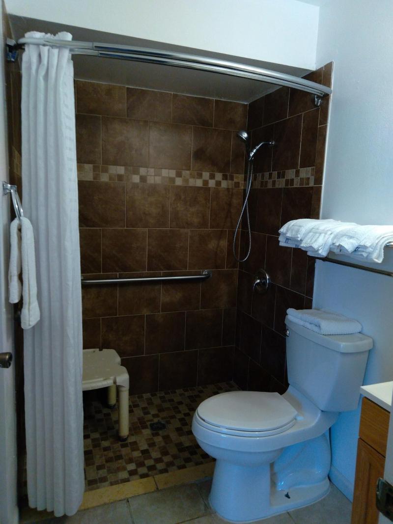 Budget Lodge Of Mount Dora image