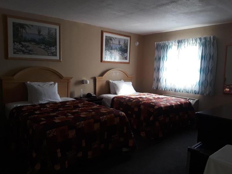 Budget Lodge Of Mount Dora image
