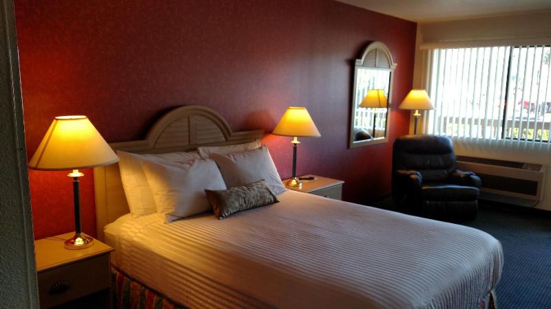Lewis River Inn image