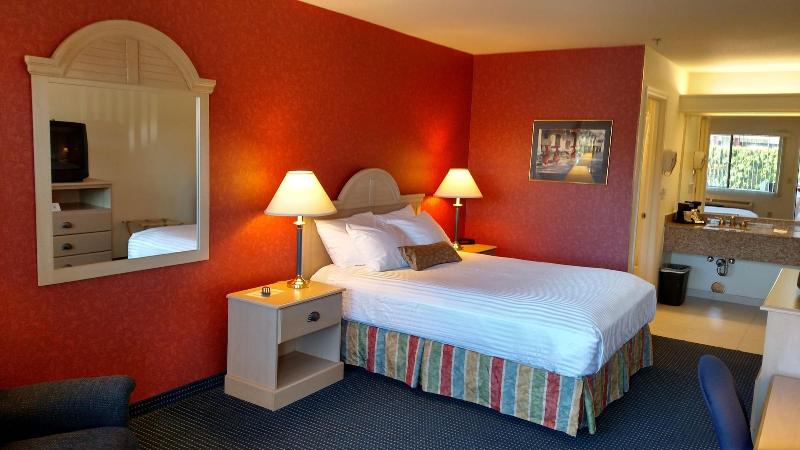 Lewis River Inn image