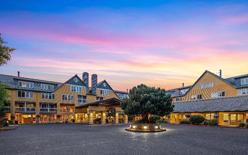 Semiahmoo Resort Golf & Spa Trademark Collection image