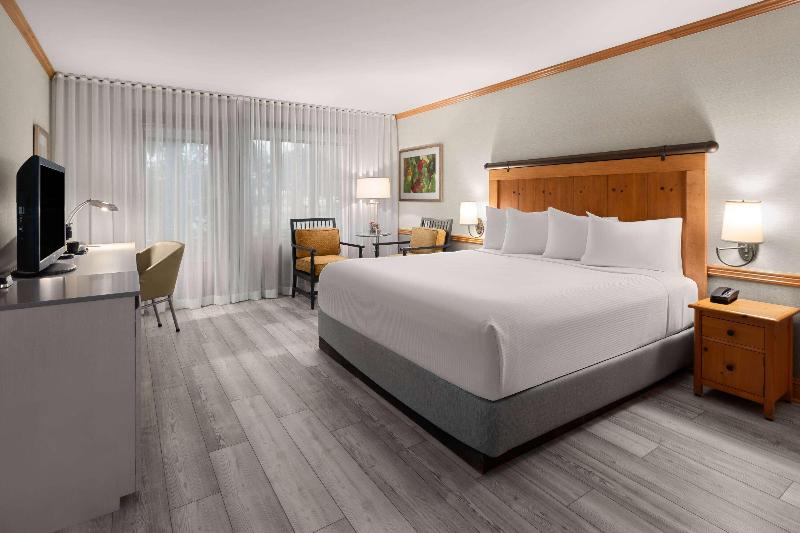 Semiahmoo Resort Golf & Spa Trademark Collection image