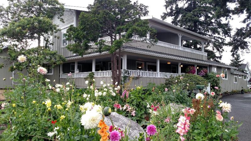 Friday Harbor Grand B&B image