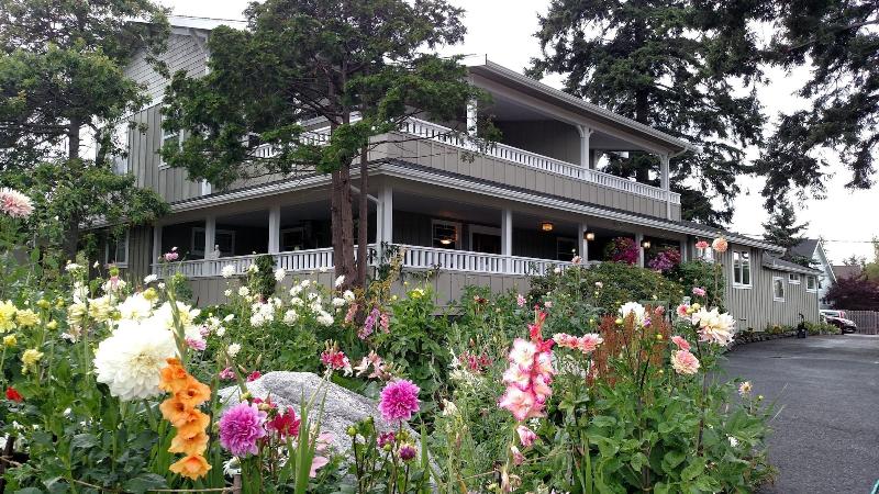 Friday Harbor Grand B&B image