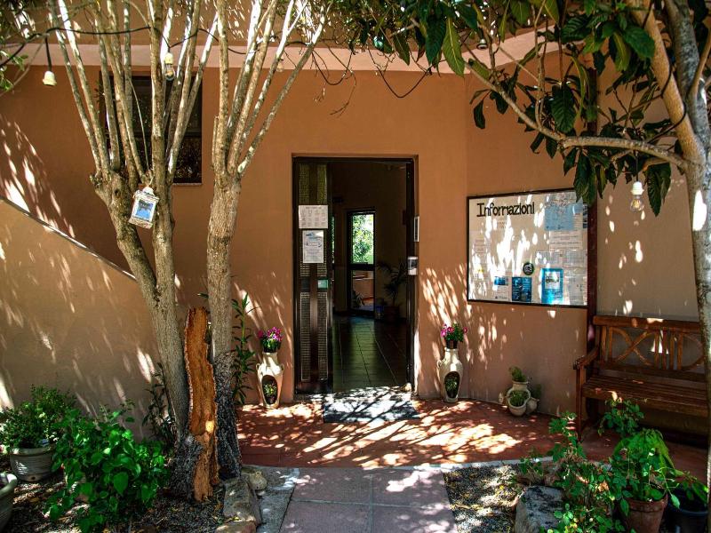 Hotel Oleandro image