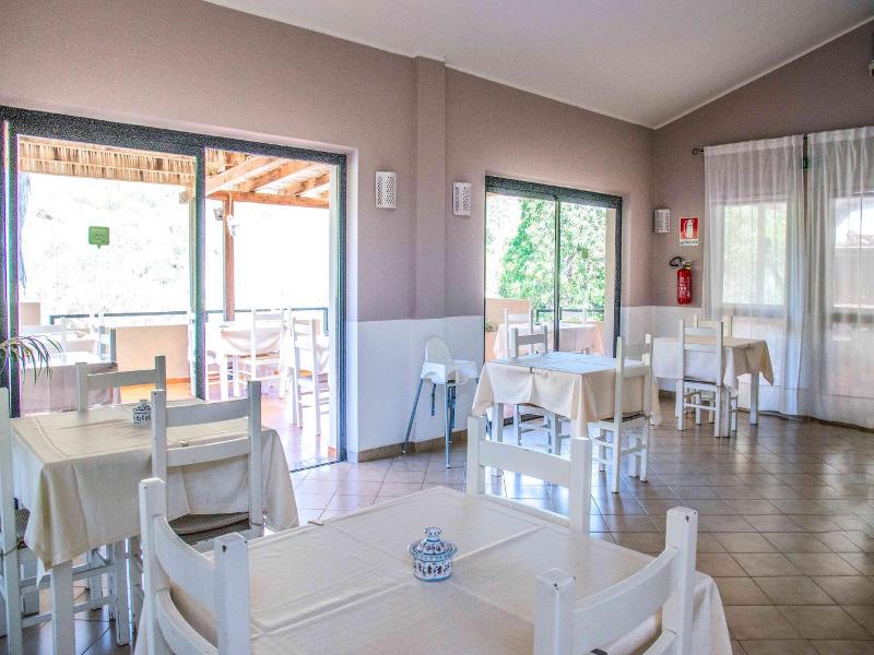 Hotel Oleandro image