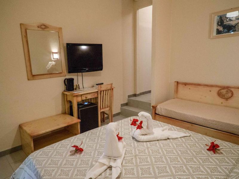 Hotel Oleandro image