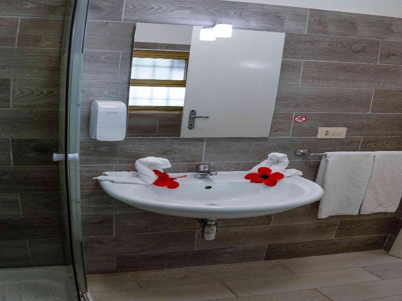 Hotel Oleandro image