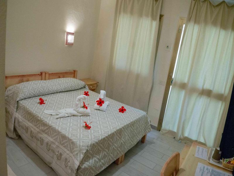 Hotel Oleandro image