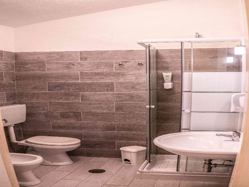 Hotel Oleandro image