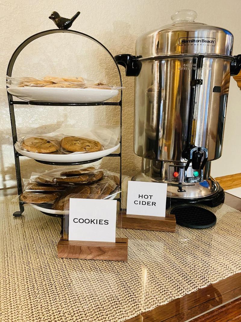 Coachman Inn & Suites image